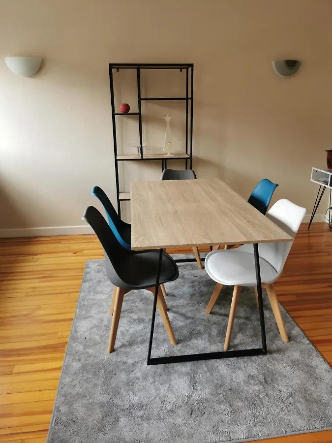 Chambre Privee Dans Appart Partage, Centre Ville, Avec Vue Sur Les Monuments Le Puy-en-Velay