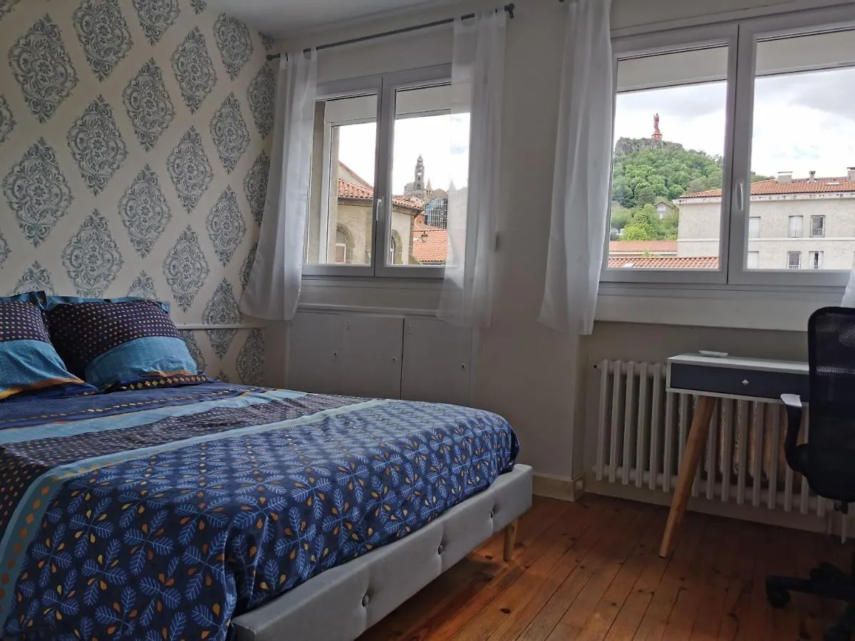 Apartment Chambre Privee Dans Appart Partage, Centre Ville, Avec Vue Sur Les Monuments Le Puy-en-Velay
