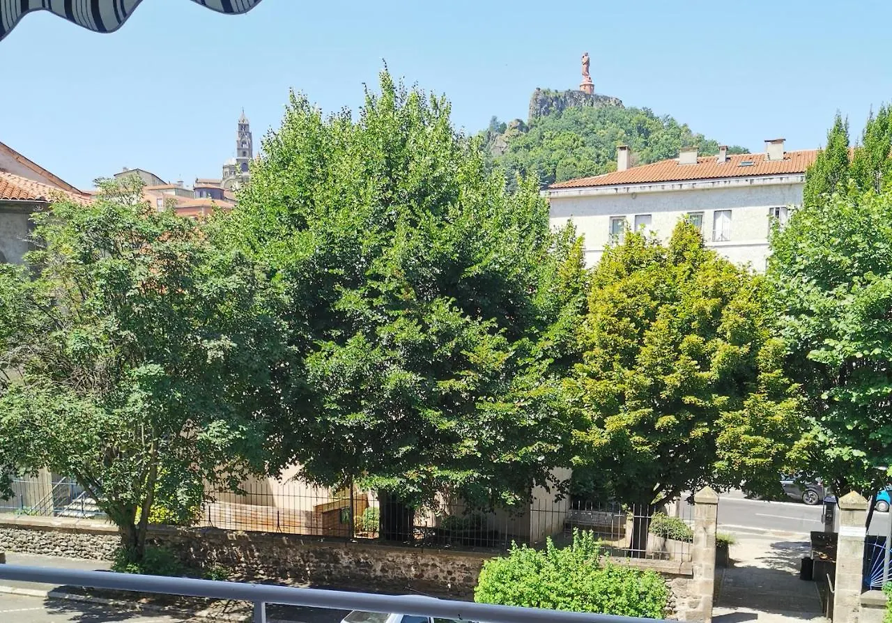 Chambre Privee Dans Appart Partage, Centre Ville, Avec Vue Sur Les Monuments Le Puy-en-Velay