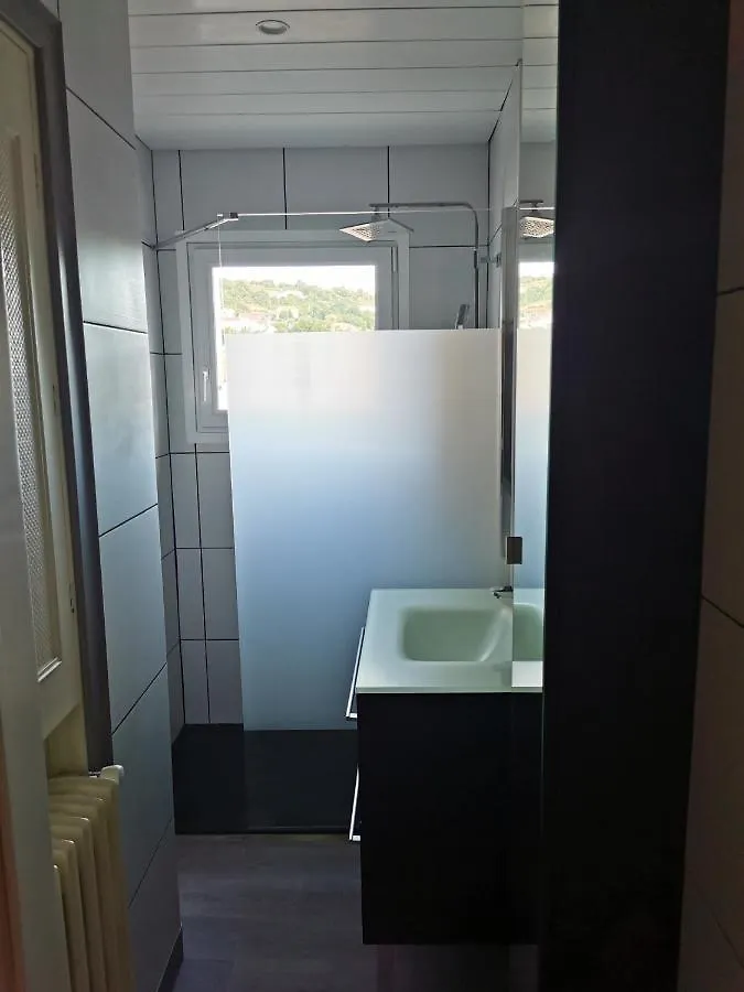 Apartment Chambre Privee Dans Appart Partage, Centre Ville, Avec Vue Sur Les Monuments Le Puy-en-Velay